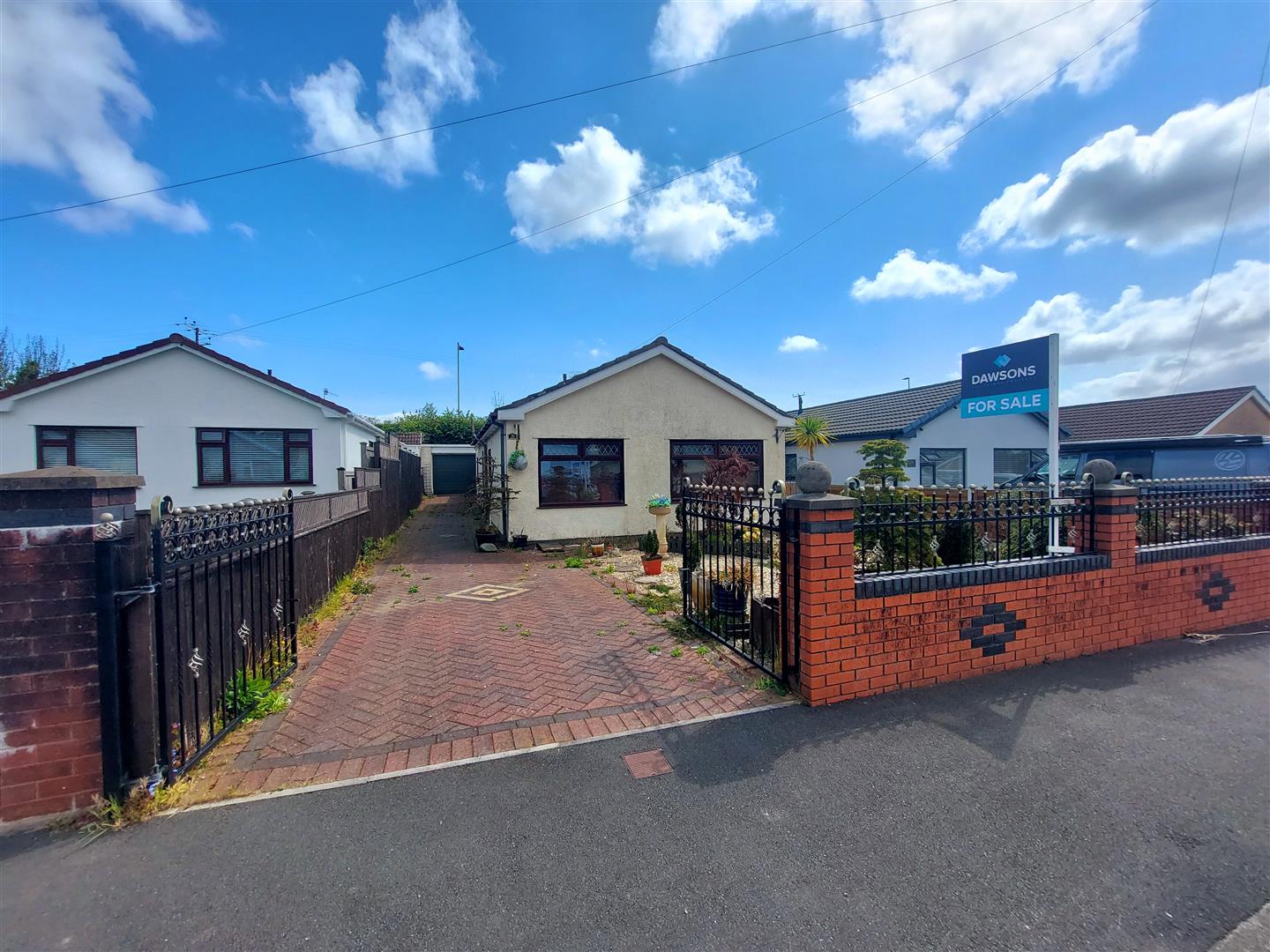 Heol Nantlais, Gorseinon, Swansea, SA4 4LS